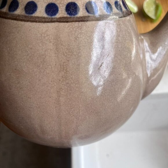 Vintage Mexican Acambaro 1 1/2 qt Handcrafted Ceramic Teapot Decor Piece READ - Picture 7 of 8
